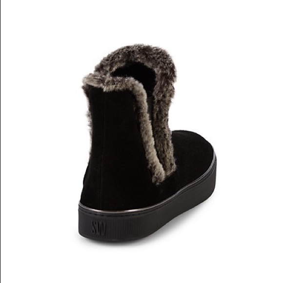 BNWT Stuart Weitzman Winter Fur-Trim Ankle Boots - Picture 14 of 17